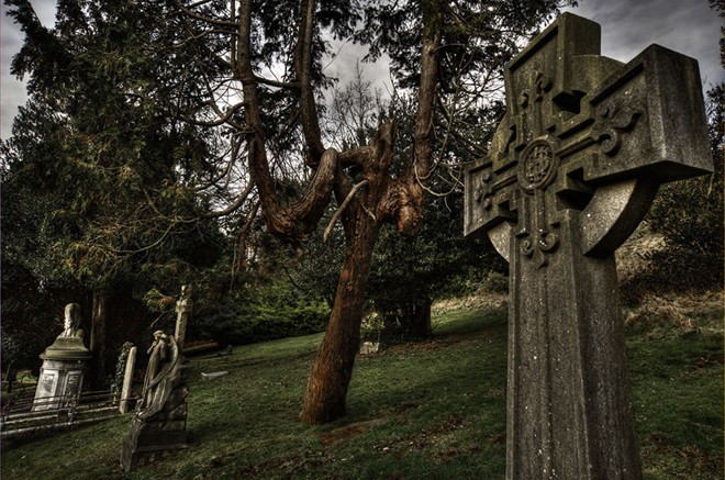 Lạnh người ở những nghĩa địa &aacute;m ảnh nhất thế giới